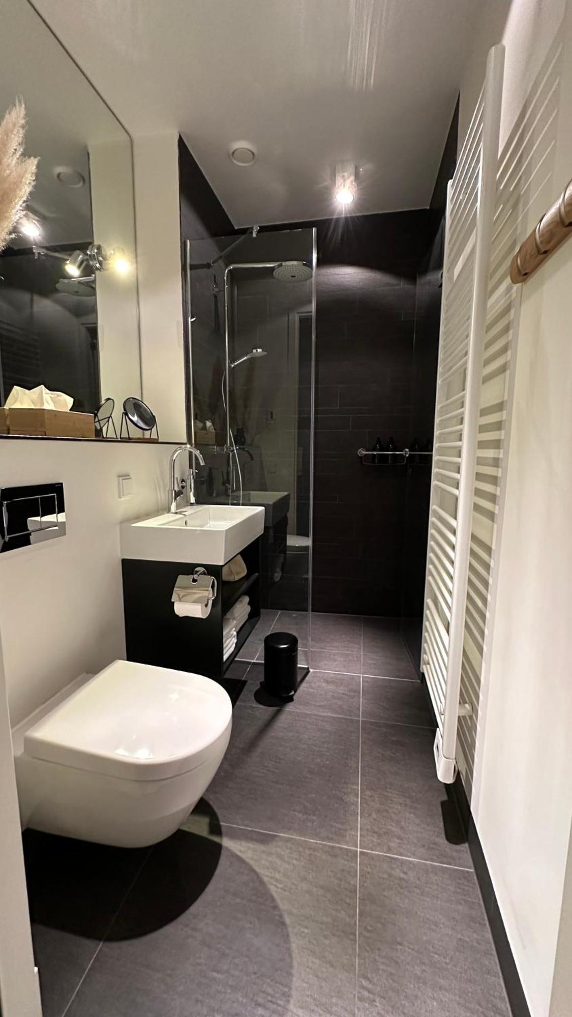 Luxe B&B "In De Schulp", Ontspan En Geniet Van Comfort En Stijl Amstelveen Exteriör bild